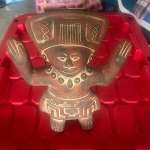 Euc Terracotta Red Clay Primitive Folk Art Sculpture made in Mexico 10"